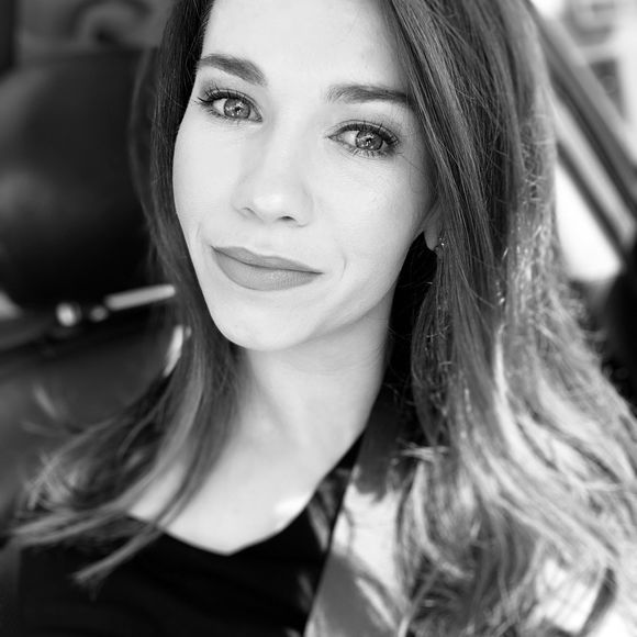 Hi, I’m Ashley! - Picture 2 of 5